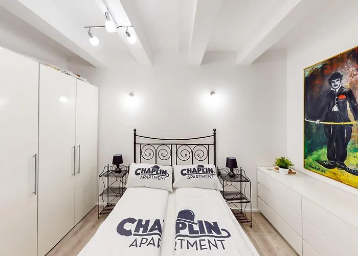 Chaplin - Free Garage Parking Lublana